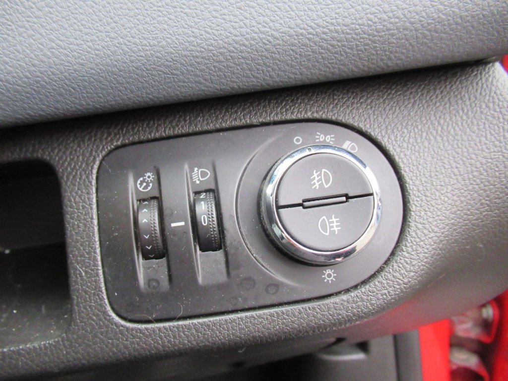 Used Vauxhall Meriva 2015 for sale - 76132520: Photo 24
