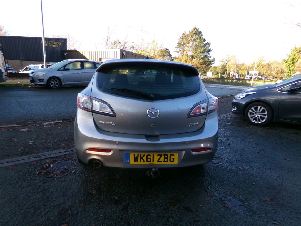 Used Mazda Mazda3 2012 for sale - 76632312: Photo 9