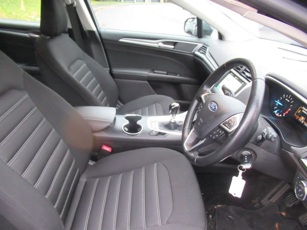 Used Ford Mondeo 2017 for sale - 76430428: Photo 13