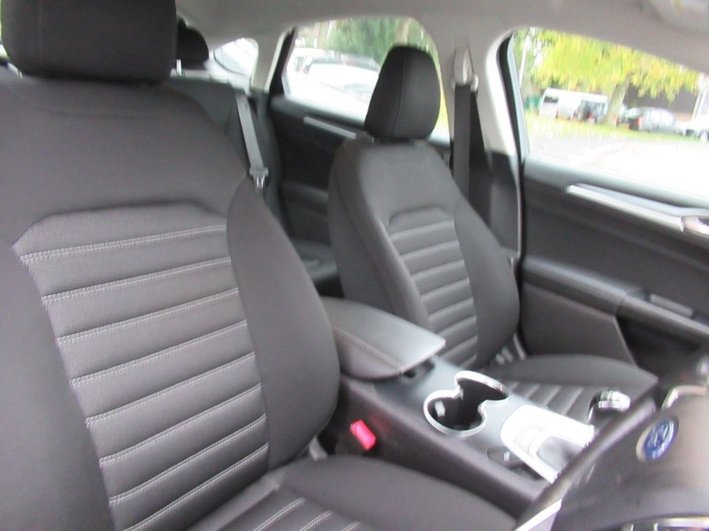 Used Ford Mondeo 2017 for sale - 76430428: Photo 14