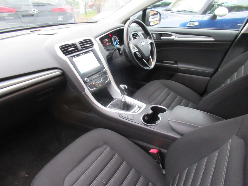 Used Ford Mondeo 2017 for sale - 76430428: Photo 17