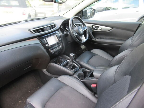 Used Nissan Qashqai 2017 for sale - 75444113: Photo 19
