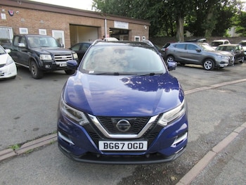 Used Nissan Qashqai 2017 for sale - 75444113: Photo