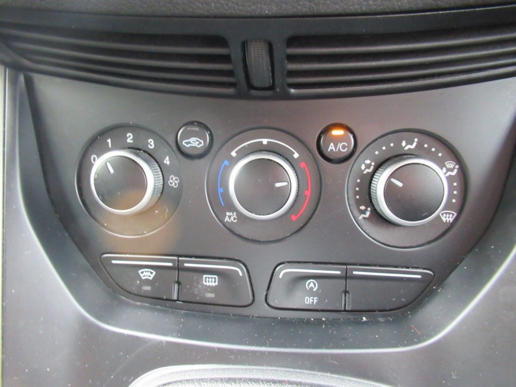 Used Ford Kuga 2015 for sale - 76417497: Photo 14