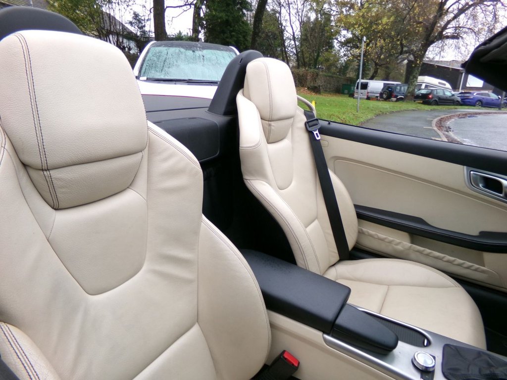 Used Mercedes-Benz SLK 2011 for sale - 76710967: Photo 20