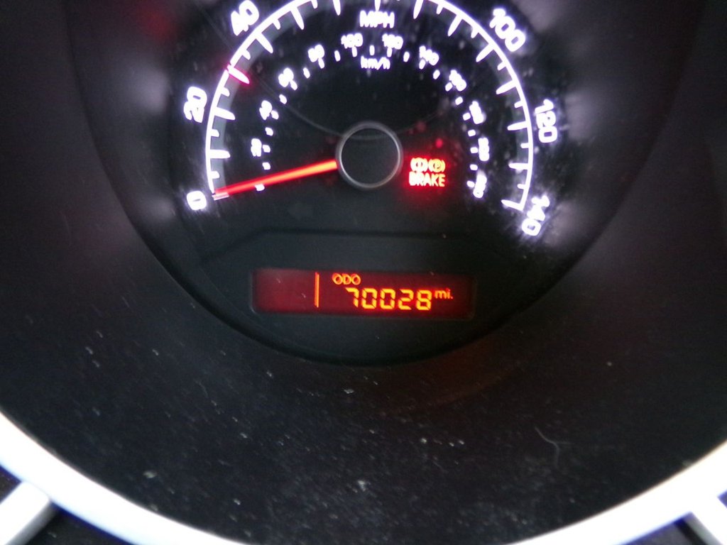 Used Kia Venga 2012 for sale - 76900991: Photo 16