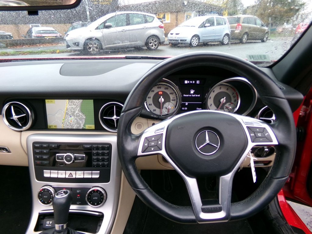 Used Mercedes-Benz SLK 2011 for sale - 77275773: Photo 18