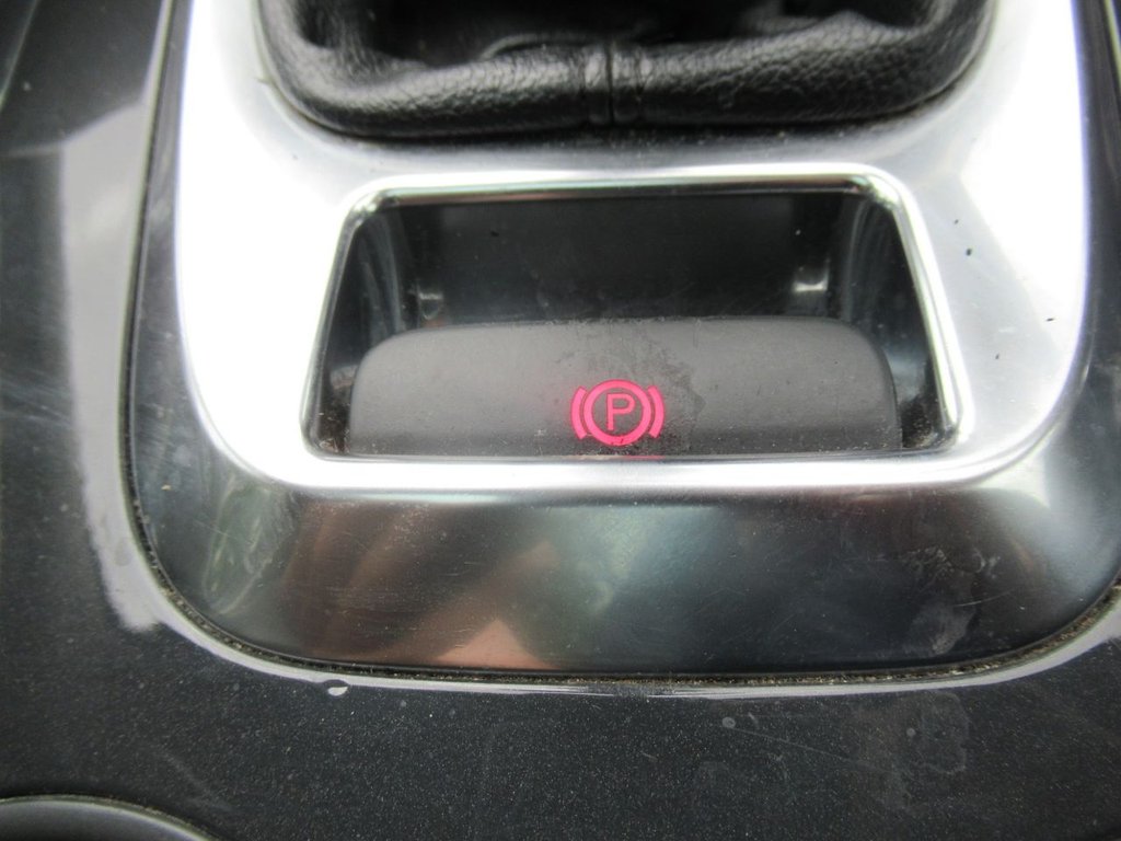 Used Peugeot 3008 2014 for sale - 75985829: Photo 27