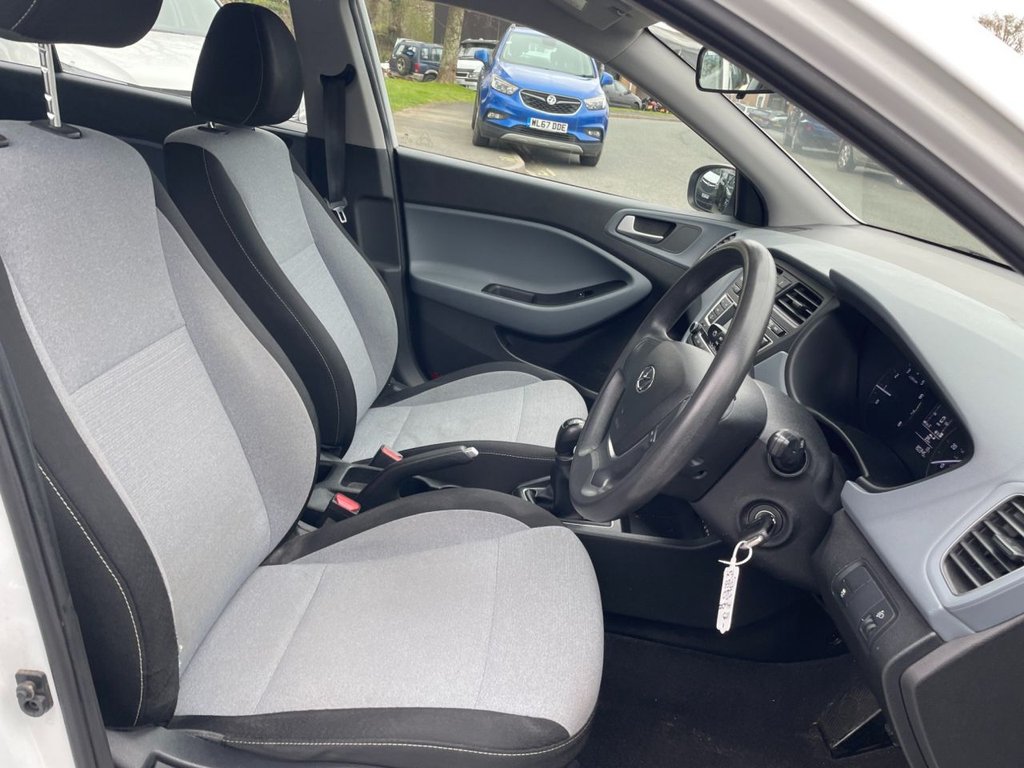 Used Hyundai i20 2016 for sale - 78096958: Photo 14