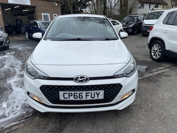Used Hyundai i20 2016 for sale - 78096958: Photo