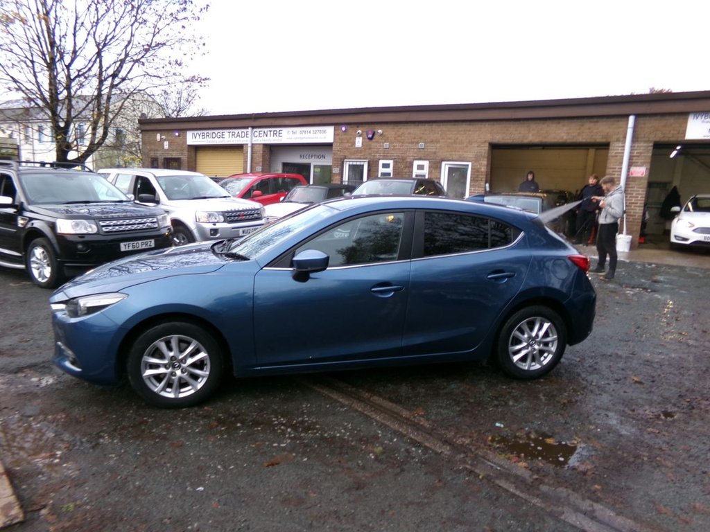 Used Mazda Mazda3 2017 for sale - 76559337: Photo 7