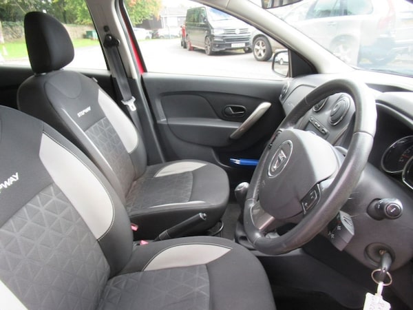 Used Dacia Sandero Stepway 2014 for sale - 76210448: Photo 14