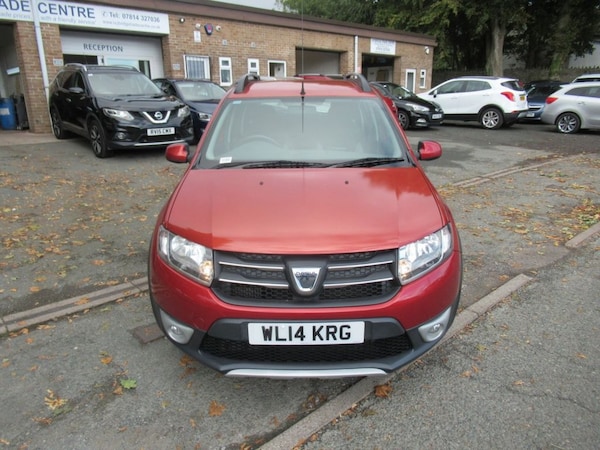 Used Dacia Sandero Stepway 2014 for sale - 76210448: Photo 4