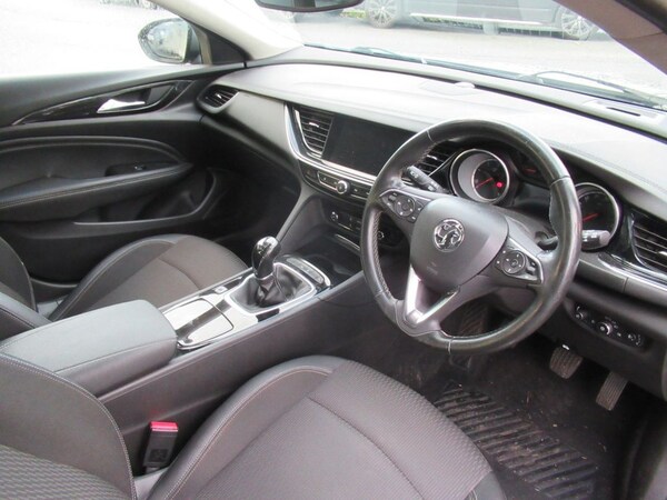 Used Vauxhall Insignia 2017 for sale - 76185648: Photo 13