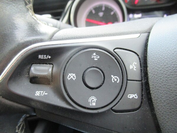 Used Vauxhall Insignia 2017 for sale - 76185648: Photo 27