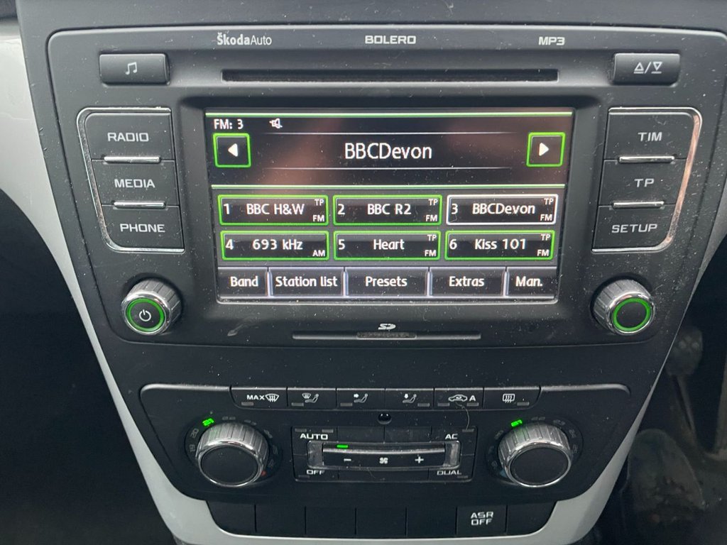 Used Skoda Yeti 2012 for sale - 77133299: Photo 23