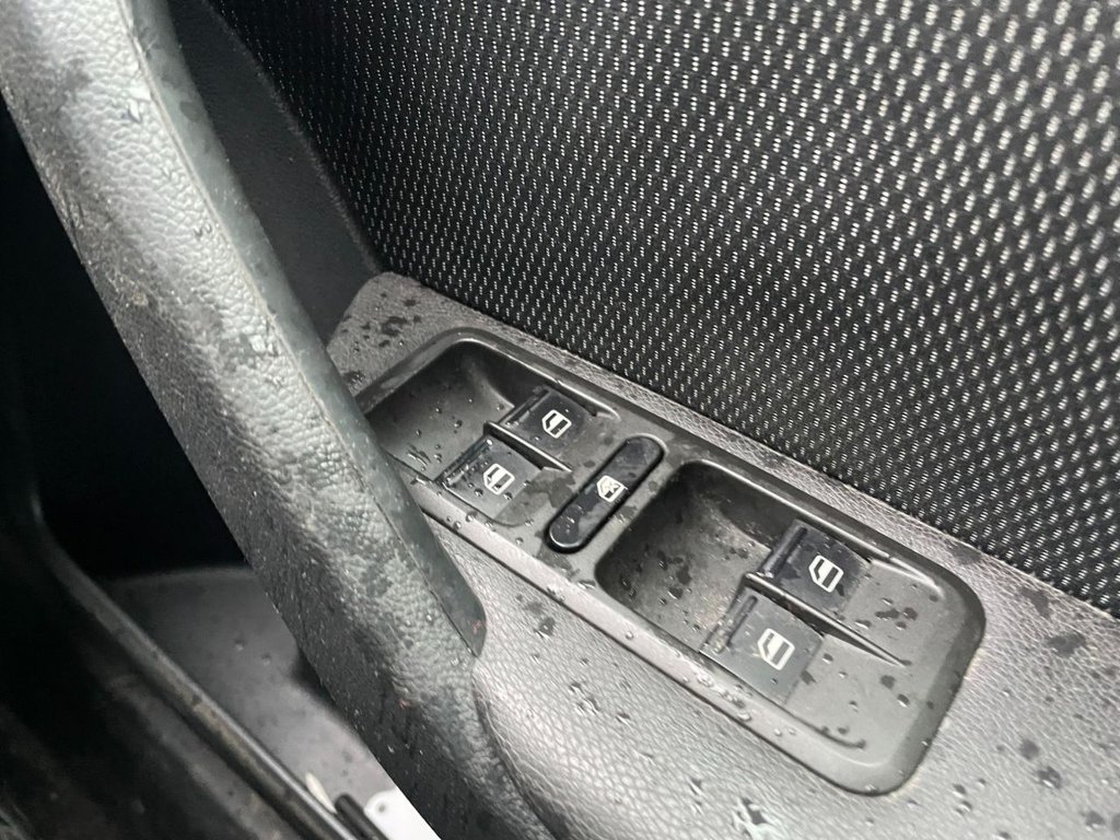 Used Skoda Yeti 2012 for sale - 77133299: Photo 26