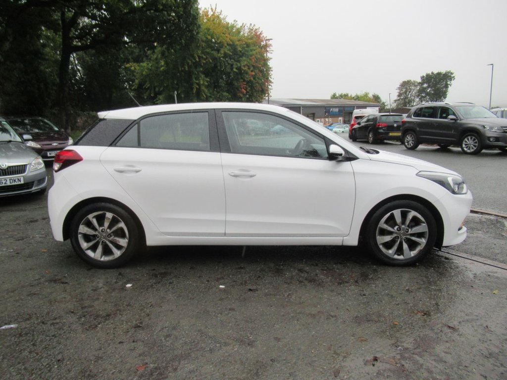 Used Hyundai i20 2015 for sale - 76118928: Photo 10