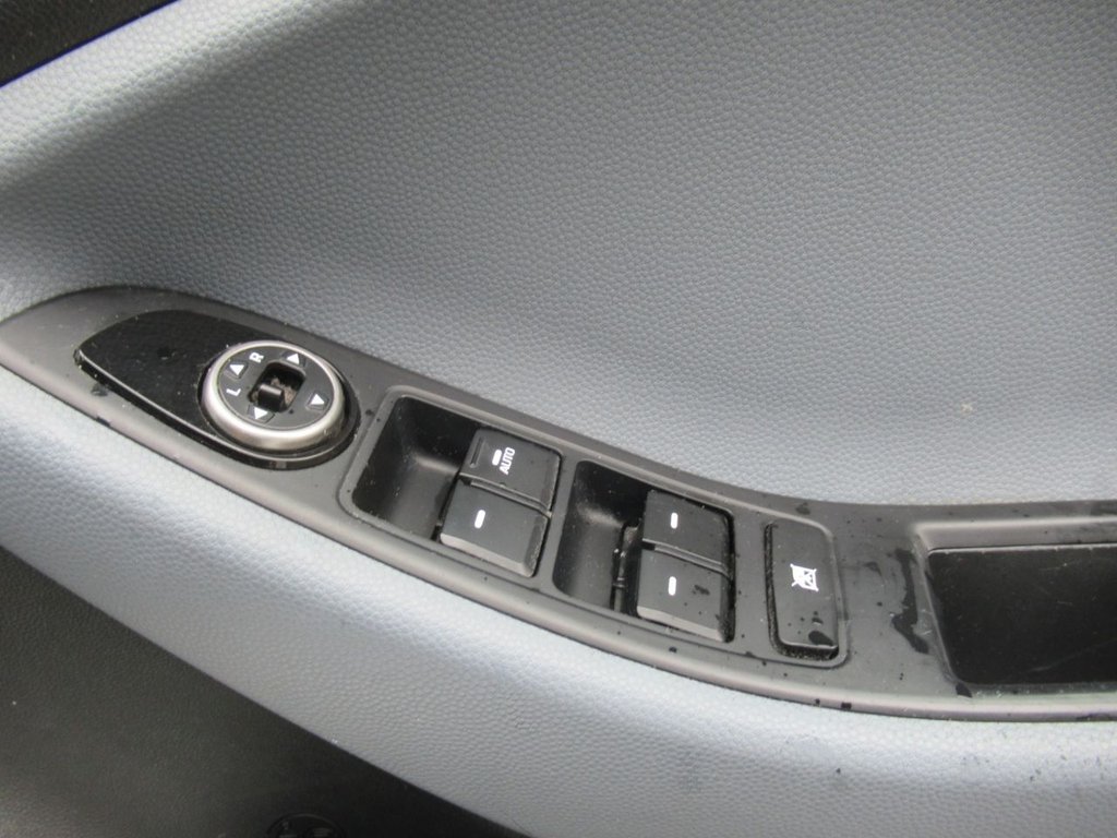 Used Hyundai i20 2015 for sale - 76118928: Photo 27