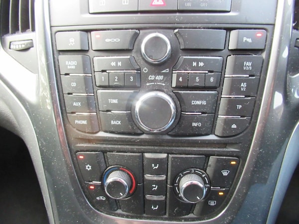 Used Vauxhall Astra 2013 for sale - 76210458: Photo 23