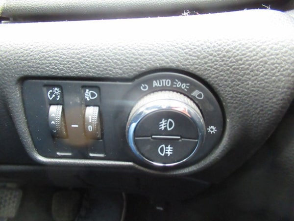 Used Vauxhall Astra 2013 for sale - 76210458: Photo 28