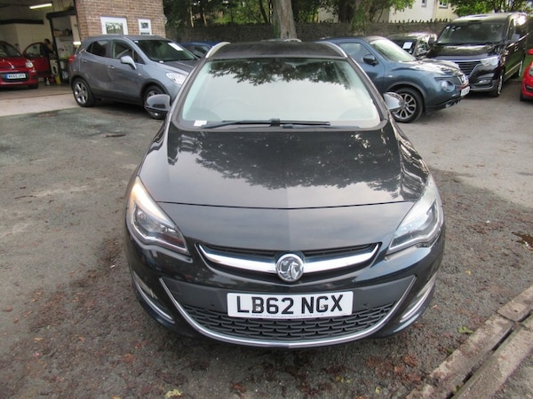 Used Vauxhall Astra 2013 for sale - 76210458: Photo 4
