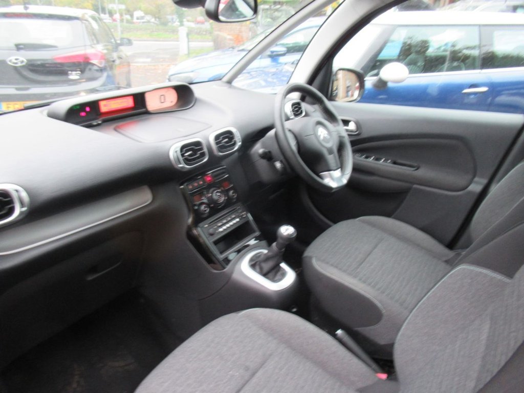 Used Citroen C3 Picasso 2016 for sale - 76430406: Photo 23