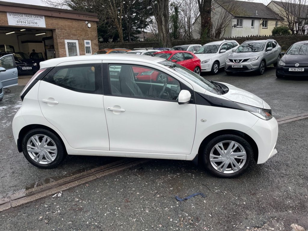 Used Toyota AYGO 2014 for sale - 77563760: Photo 5