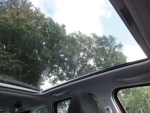 Used Citroen C3 Picasso 2016 for sale - 76210383: Photo 26