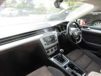 Used Volkswagen Passat 2016 for sale - 74401504: Photo