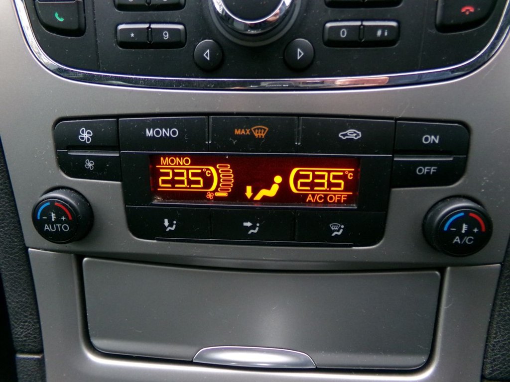 Used Ford S-Max 2011 for sale - 78134143: Photo 28