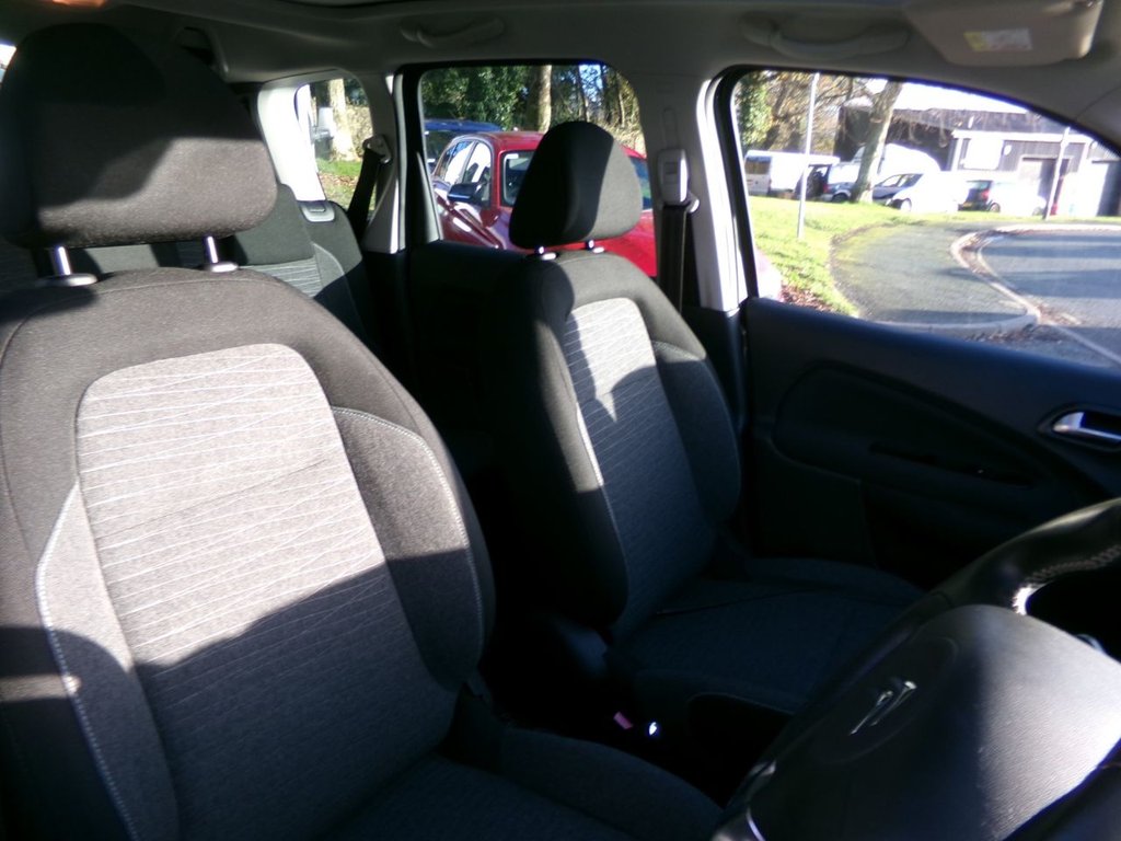 Used Citroen C3 Picasso 2016 for sale - 76798073: Photo 15