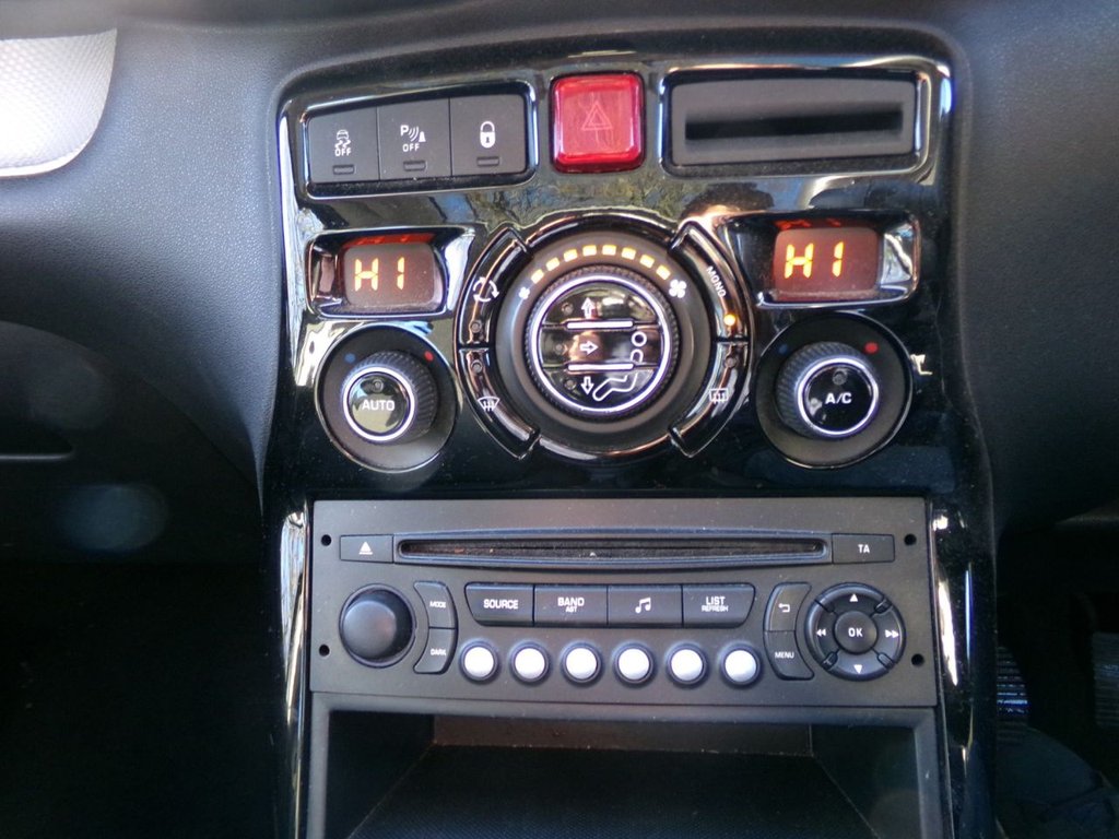 Used Citroen C3 Picasso 2016 for sale - 76798073: Photo 23