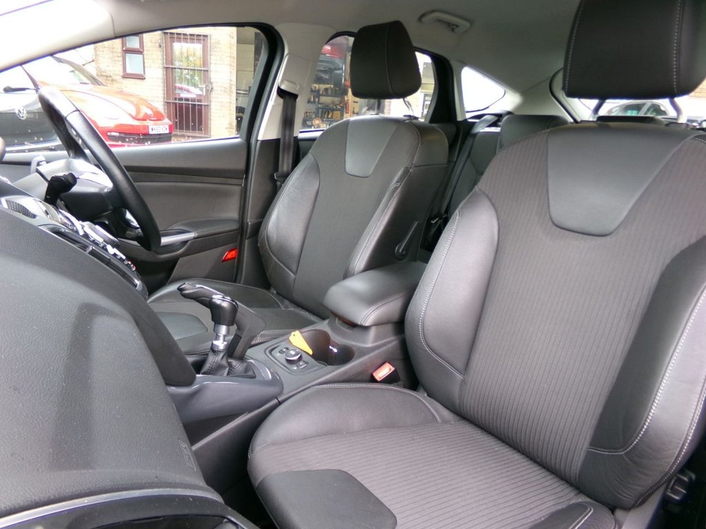 Used Ford Focus 2011 for sale - 77935991: Photo 20