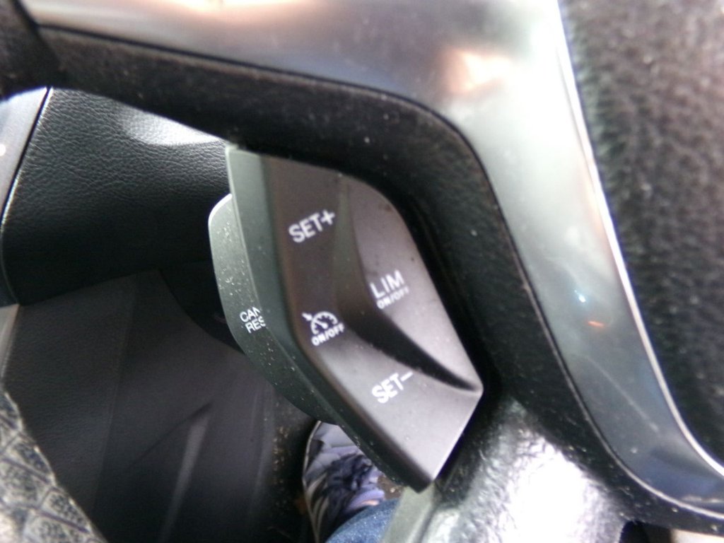 Used Ford Focus 2011 for sale - 77935991: Photo 29