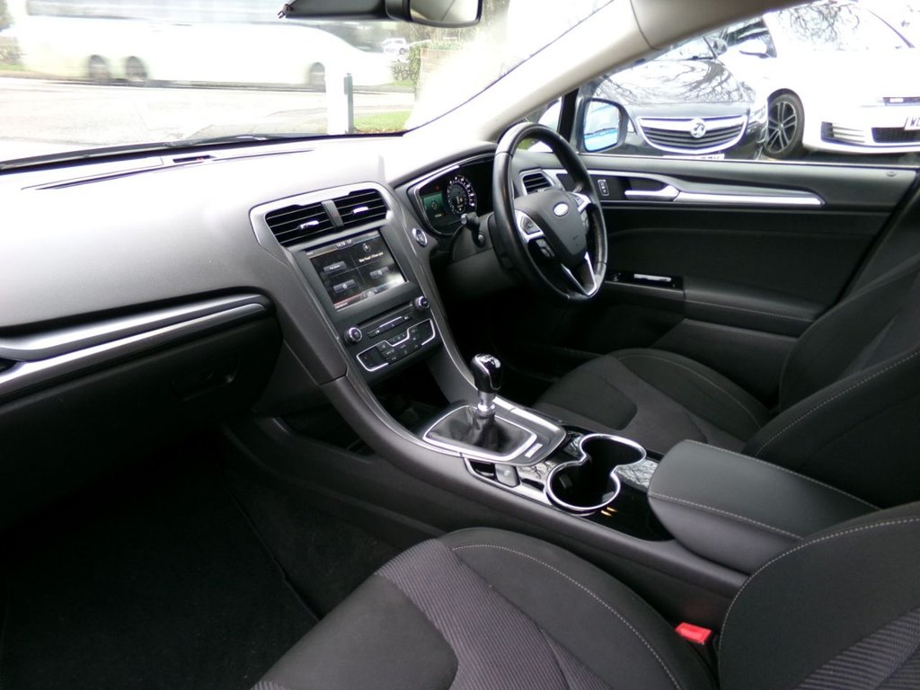 Used Ford Mondeo 2015 for sale - 76901018: Photo 19