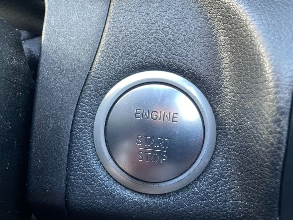 Used Mercedes-Benz C Class 2015 for sale - 77850067: Photo 33