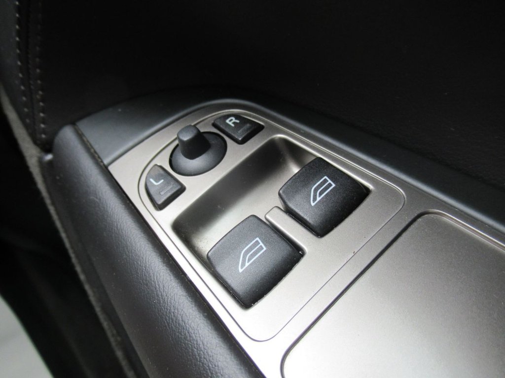 Vehicle 33
