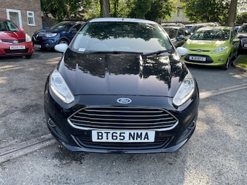 Used Ford Fiesta 2015 for sale - 79000941: Photo