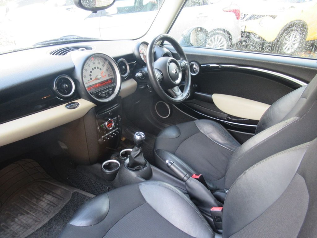 Used MINI Hatch 2011 for sale - 76345697: Photo 19