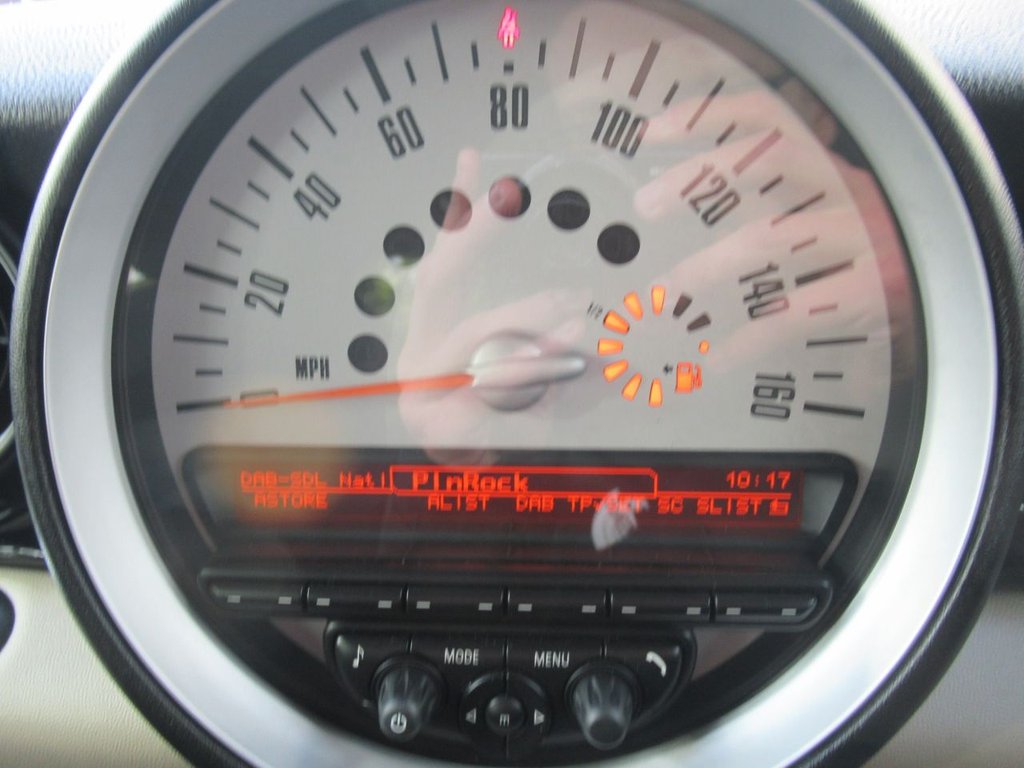 Used MINI Hatch 2011 for sale - 76345697: Photo 23