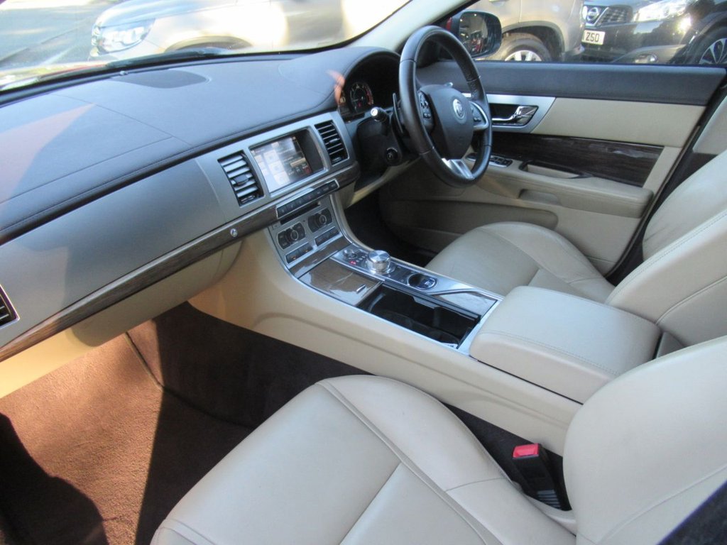Used Jaguar XF 2011 for sale - 77037922: Photo 17