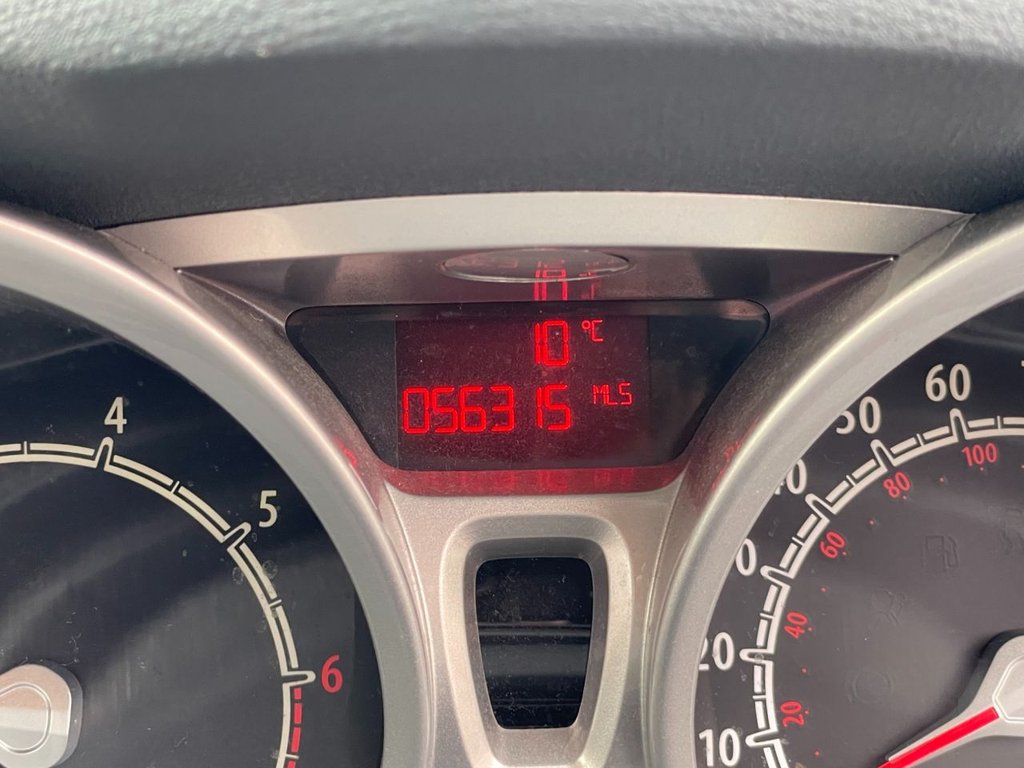 Used Ford Fiesta 2010 for sale - 77632105: Photo 17