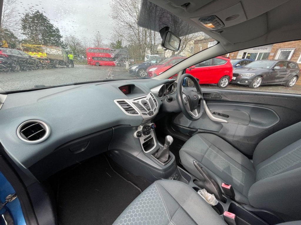 Used Ford Fiesta 2010 for sale - 77632105: Photo 22