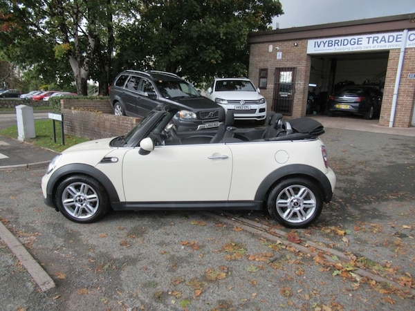 Used MINI Convertible 2014 for sale - 76210435: Photo 10