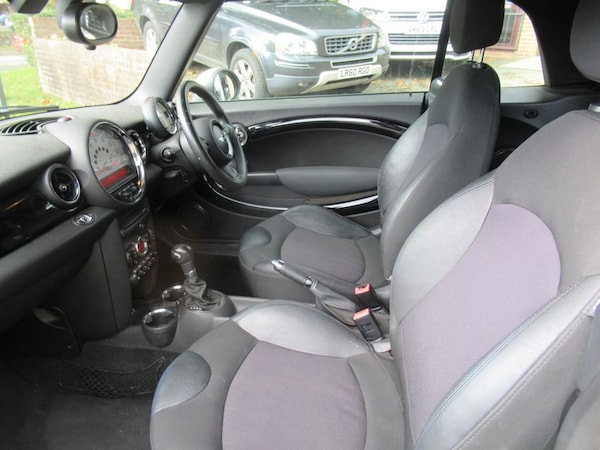 Used MINI Convertible 2014 for sale - 76210435: Photo 29