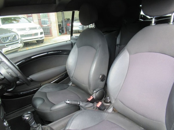 Used MINI Convertible 2014 for sale - 76210435: Photo 30