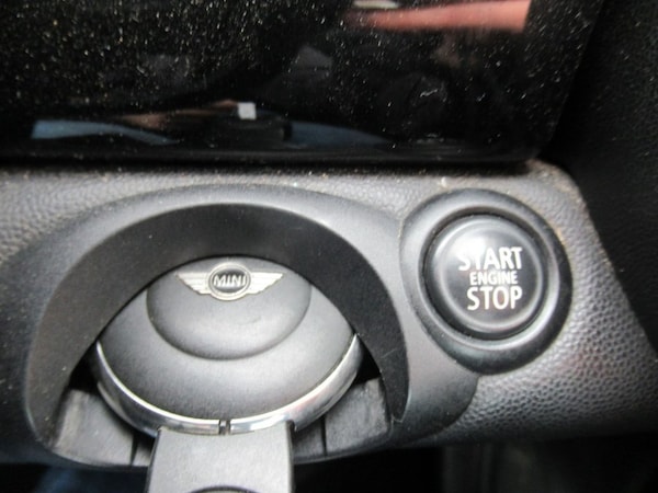 Used MINI Convertible 2014 for sale - 76210435: Photo 38