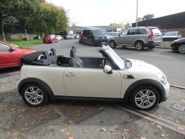 Used MINI Convertible 2014 for sale - 76210435: Photo 6