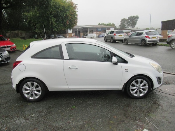 Used Vauxhall Corsa 2012 for sale - 75985865: Photo 6